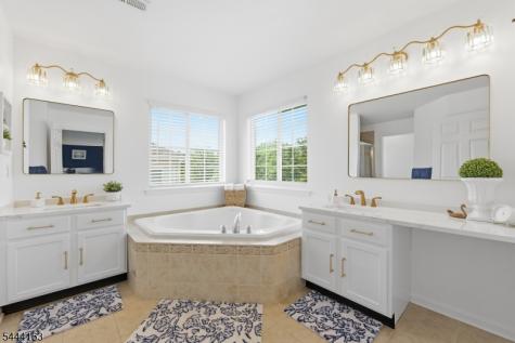 918 Timberline Drive Jefferson NJ 07849