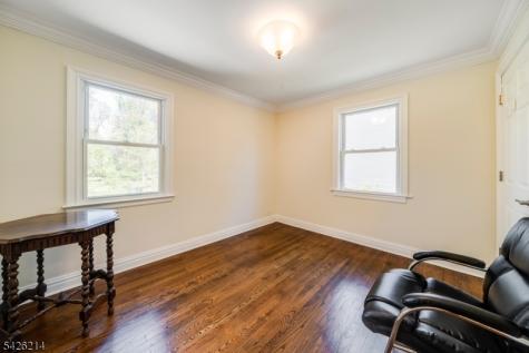 61 Beechwood Road Florham Park NJ 07932