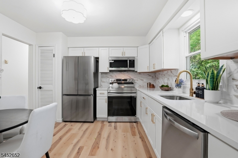 3 Conklin Avenue Hopatcong NJ 07874