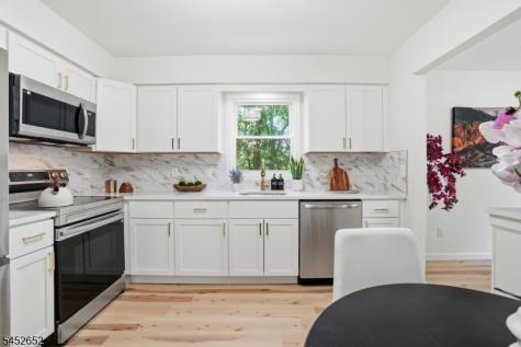 3 Conklin Avenue Hopatcong NJ 07874
