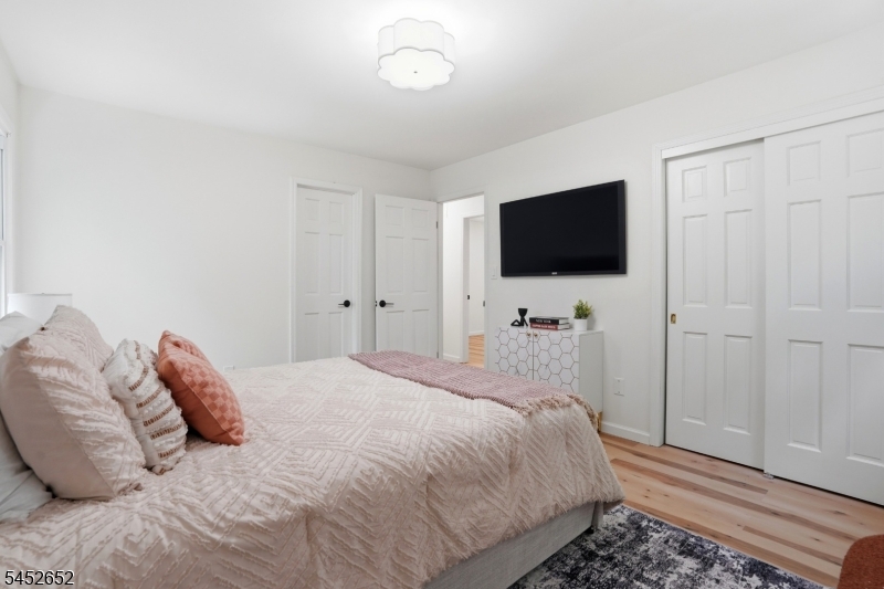 3 Conklin Avenue Hopatcong NJ 07874