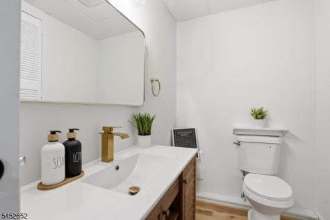 3 Conklin Avenue Hopatcong NJ 07874