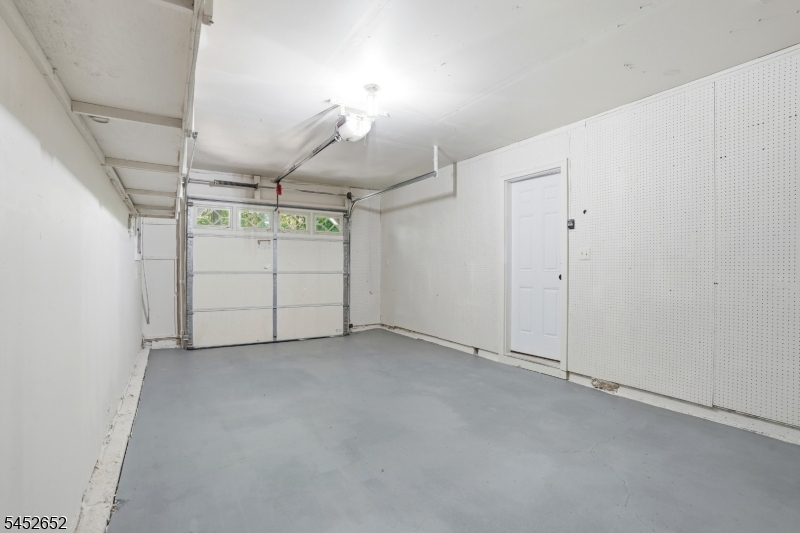 3 Conklin Avenue Hopatcong NJ 07874