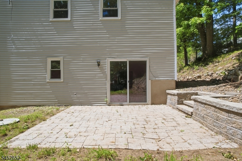 3 Conklin Avenue Hopatcong NJ 07874