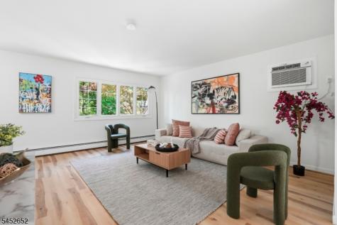 3 Conklin Avenue Hopatcong NJ 07874