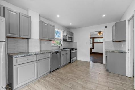 17 Chauncey Avenue East Orange NJ 07017