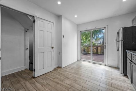 17 Chauncey Avenue East Orange NJ 07017