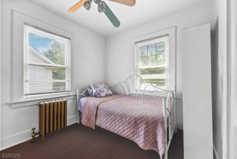 17 Chauncey Avenue East Orange NJ 07017