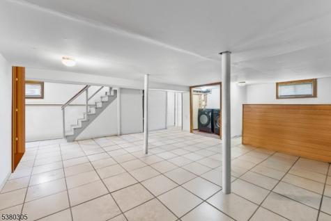 17 Chauncey Avenue East Orange NJ 07017