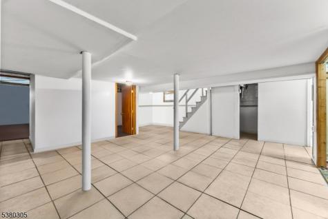 17 Chauncey Avenue East Orange NJ 07017