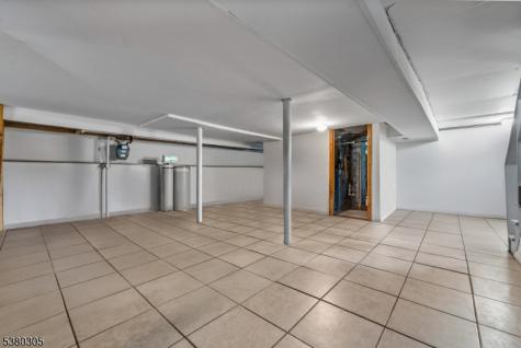 17 Chauncey Avenue East Orange NJ 07017