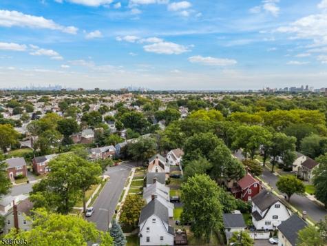 17 Chauncey Avenue East Orange NJ 07017