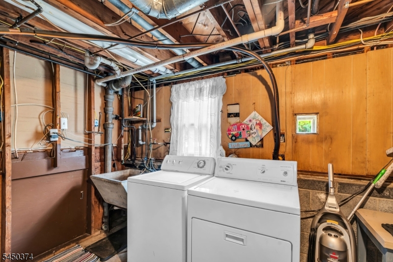 499 Old Stage Road Spotswood NJ 08884