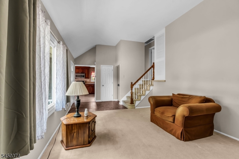 499 Old Stage Road Spotswood NJ 08884