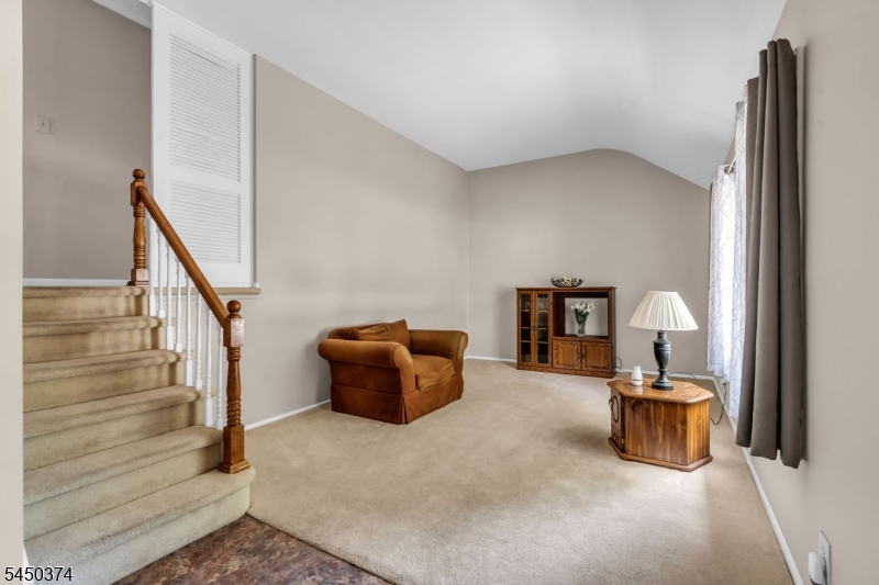 499 Old Stage Road Spotswood NJ 08884