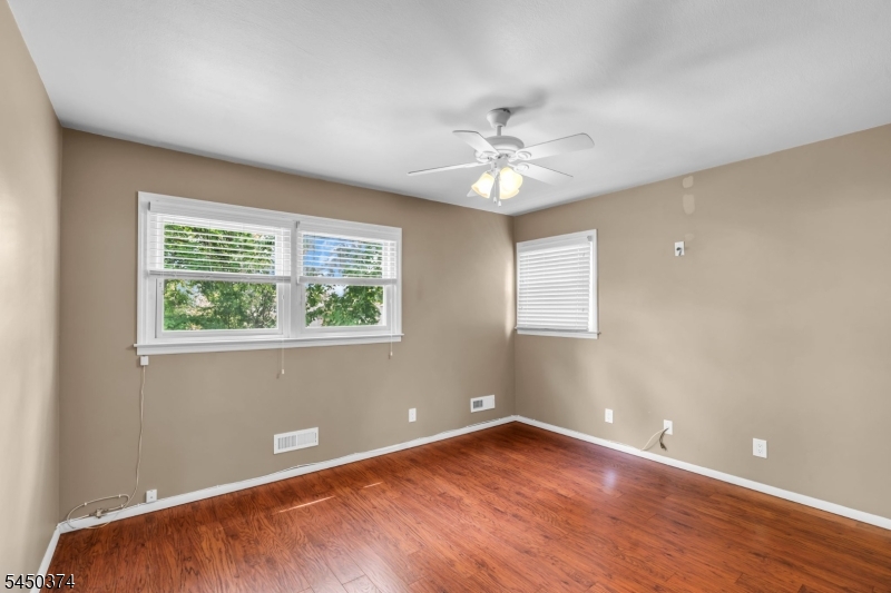 499 Old Stage Road Spotswood NJ 08884