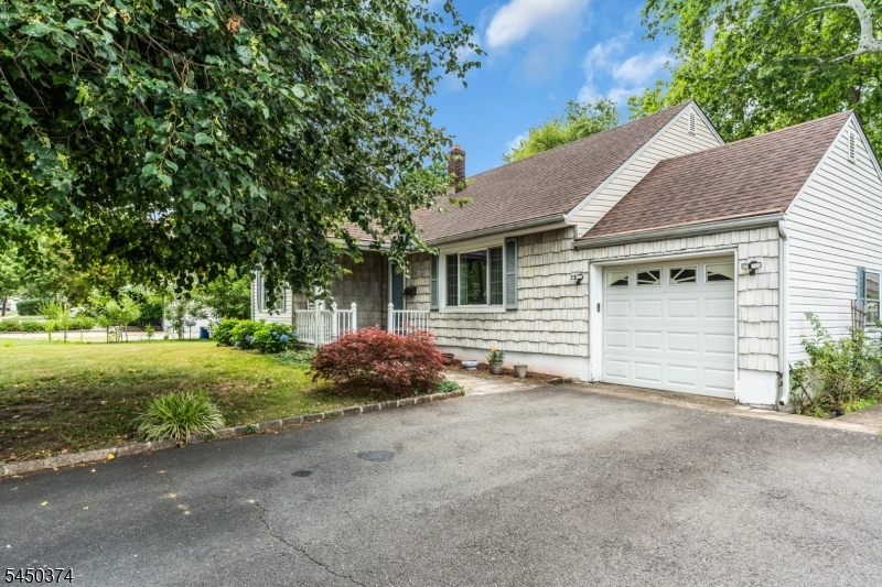 499 Old Stage Road Spotswood NJ 08884