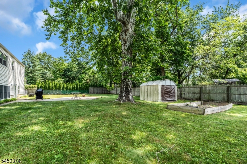499 Old Stage Road Spotswood NJ 08884