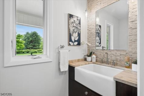 39 Eagle Nest Road Morris NJ 07960