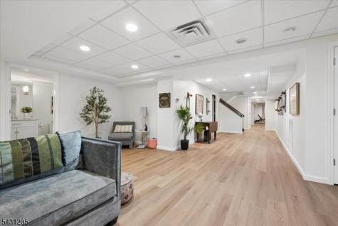 39 Eagle Nest Road Morris NJ 07960