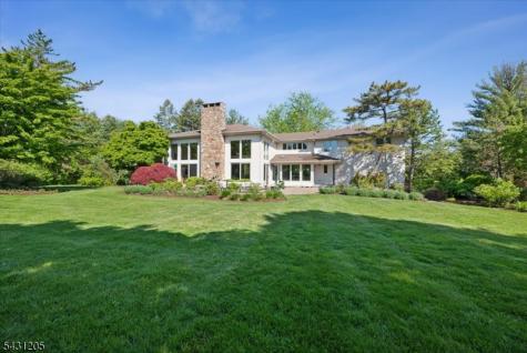 39 Eagle Nest Road Morris NJ 07960