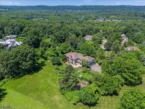 39 Eagle Nest Road Morris NJ 07960