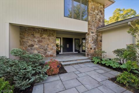 39 Eagle Nest Road Morris NJ 07960
