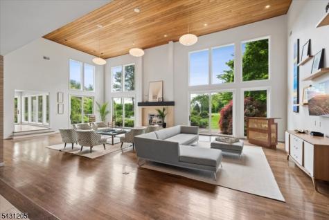 39 Eagle Nest Road Morris NJ 07960