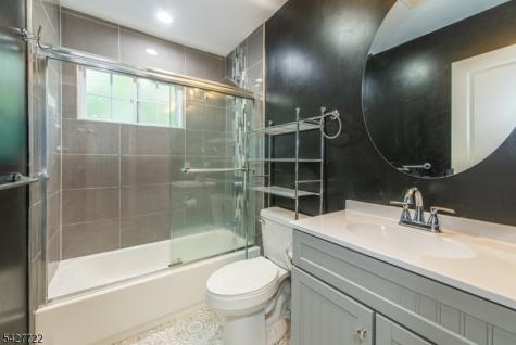 450 Herrick Drive Rockaway NJ 07801