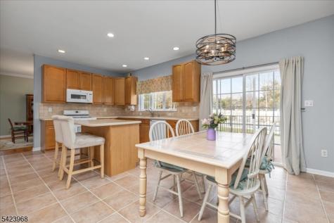 2 Nicole Drive Franklin NJ 08873