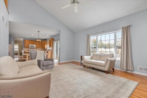2 Nicole Drive Franklin NJ 08873