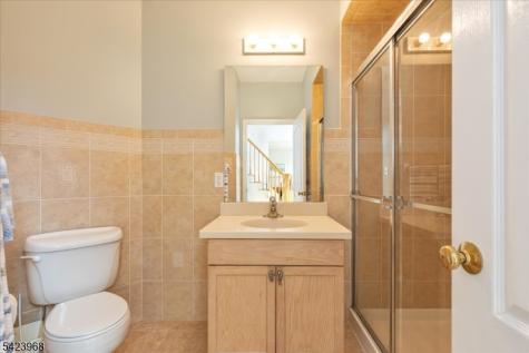 2 Nicole Drive Franklin NJ 08873
