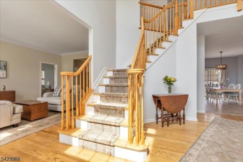 2 Nicole Drive Franklin NJ 08873