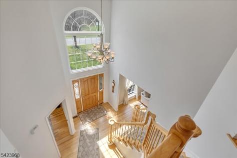 2 Nicole Drive Franklin NJ 08873