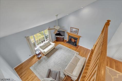 2 Nicole Drive Franklin NJ 08873