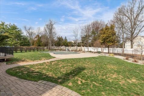 2 Nicole Drive Franklin NJ 08873