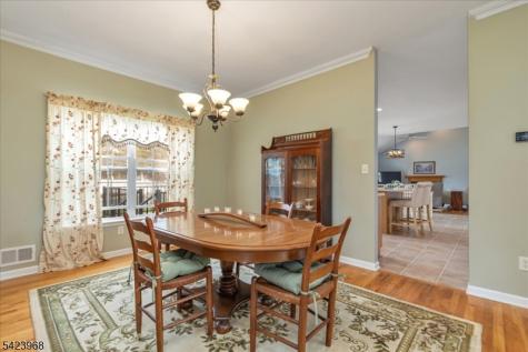 2 Nicole Drive Franklin NJ 08873