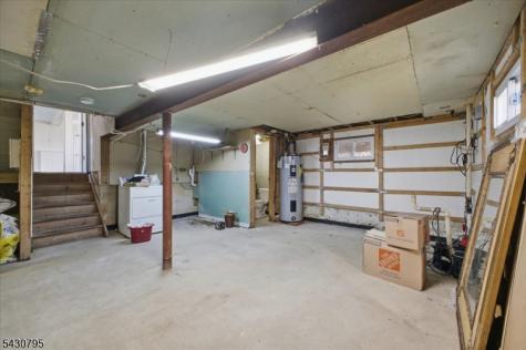 192 Bryans Road Washington NJ 08827
