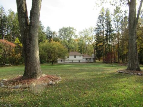 192 Bryans Road Washington NJ 08827