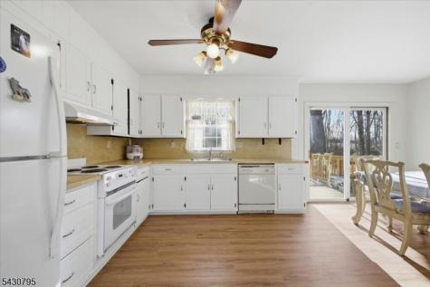 192 Bryans Road Washington NJ 08827