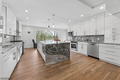 86 Crescent Avenue Passaic NJ 07055
