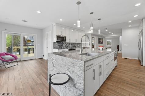 86 Crescent Avenue Passaic NJ 07055