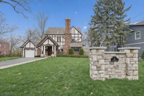 86 Crescent Avenue Passaic NJ 07055