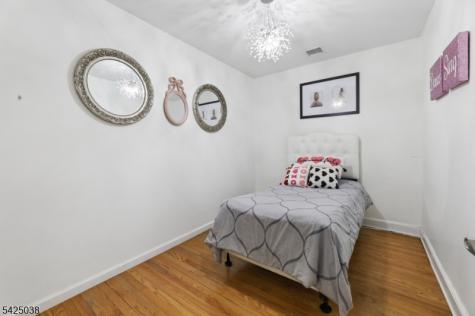 86 Crescent Avenue Passaic NJ 07055