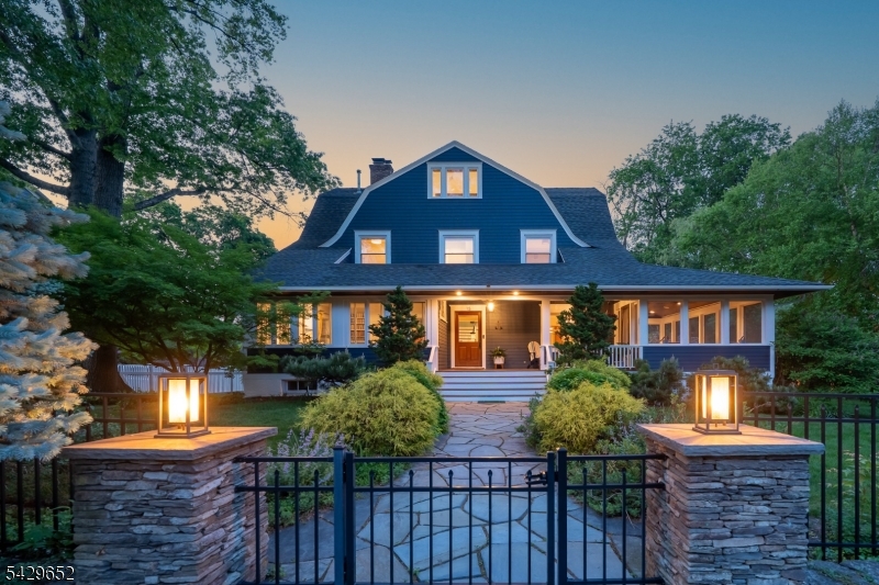 15 Brunswick Road Montclair NJ 07042