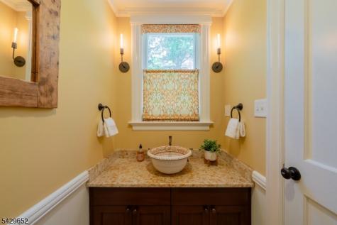 15 Brunswick Road Montclair NJ 07042