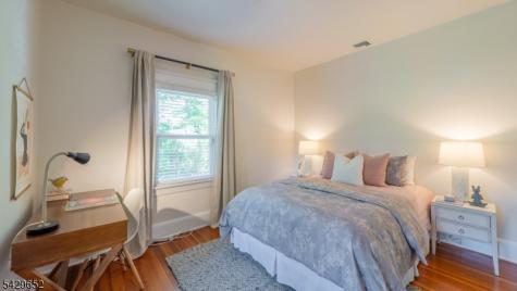 15 Brunswick Road Montclair NJ 07042