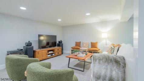 15 Brunswick Road Montclair NJ 07042