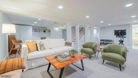 15 Brunswick Road Montclair NJ 07042