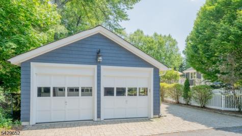 15 Brunswick Road Montclair NJ 07042